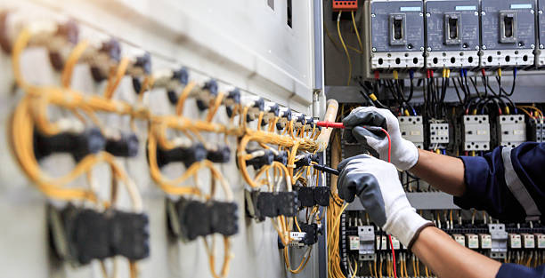 Professional Electrician technician working in Garfield, NJ
